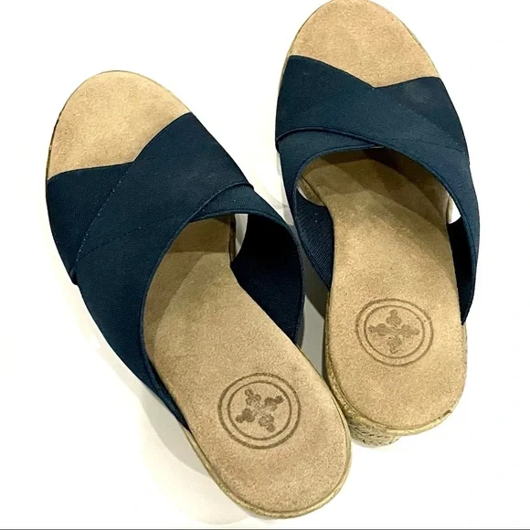 Charleston Backless Cannon Wedge. 6 - Picture 2 of 6